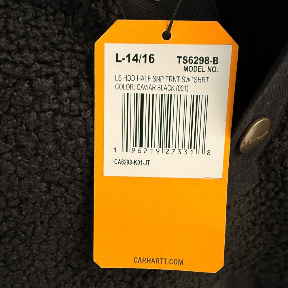 Carhartt Black Sherpa Pullover - Picture 10 of 11